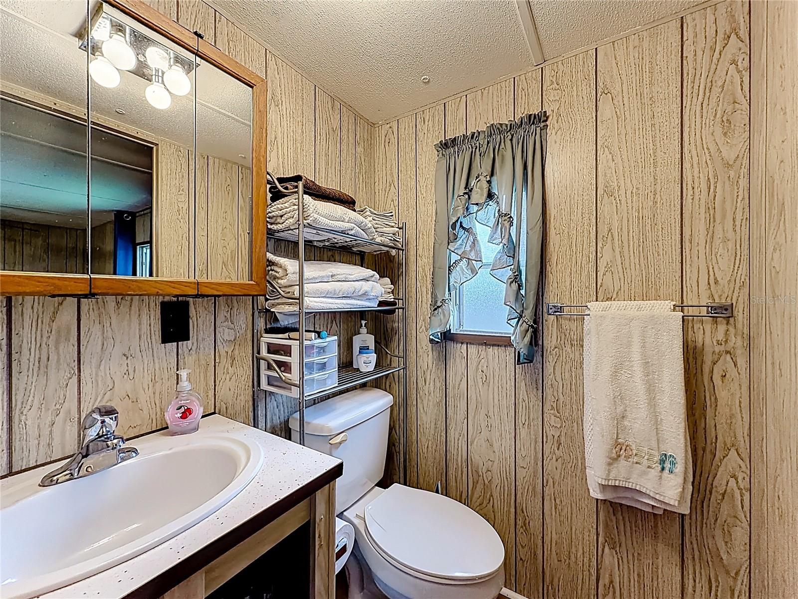 Image 22 of 44 For 634 Misti Drive