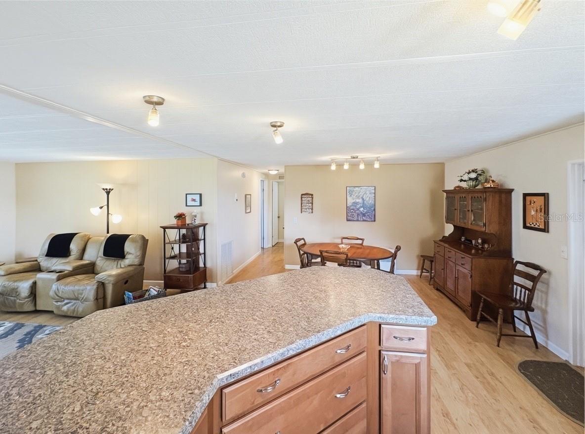 Image 10 of 38 For 5 Bobwhite Crossing