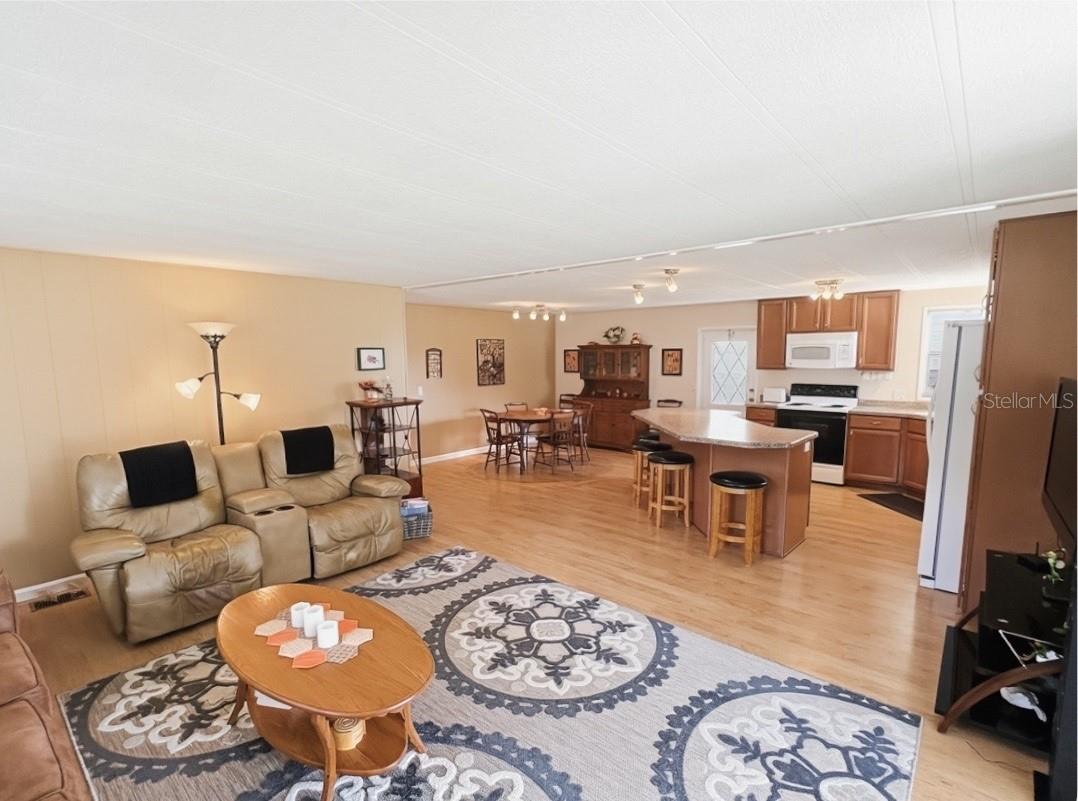 Image 11 of 38 For 5 Bobwhite Crossing