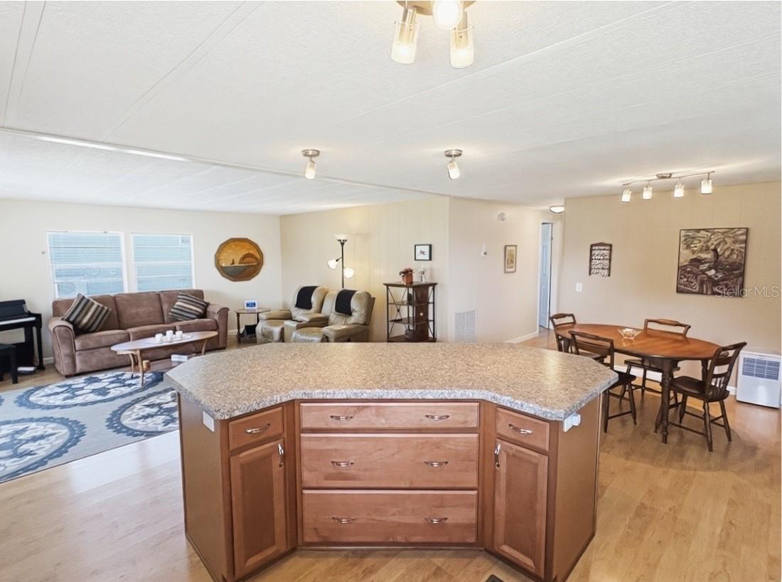 Image 12 of 38 For 5 Bobwhite Crossing