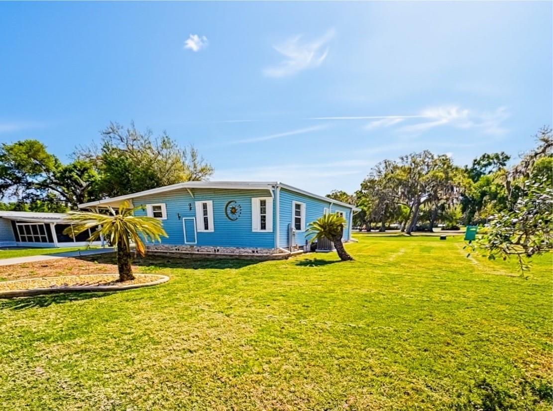 Image 3 of 38 For 5 Bobwhite Crossing