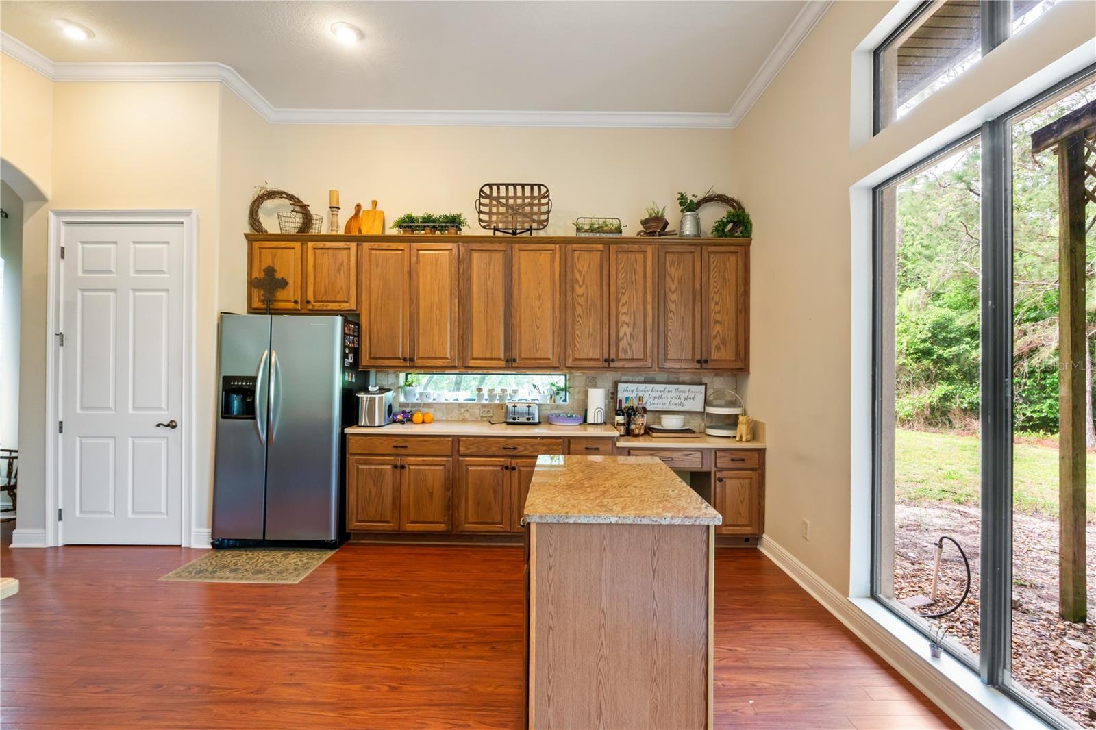 Image 20 of 52 For 5204 Greens Drive