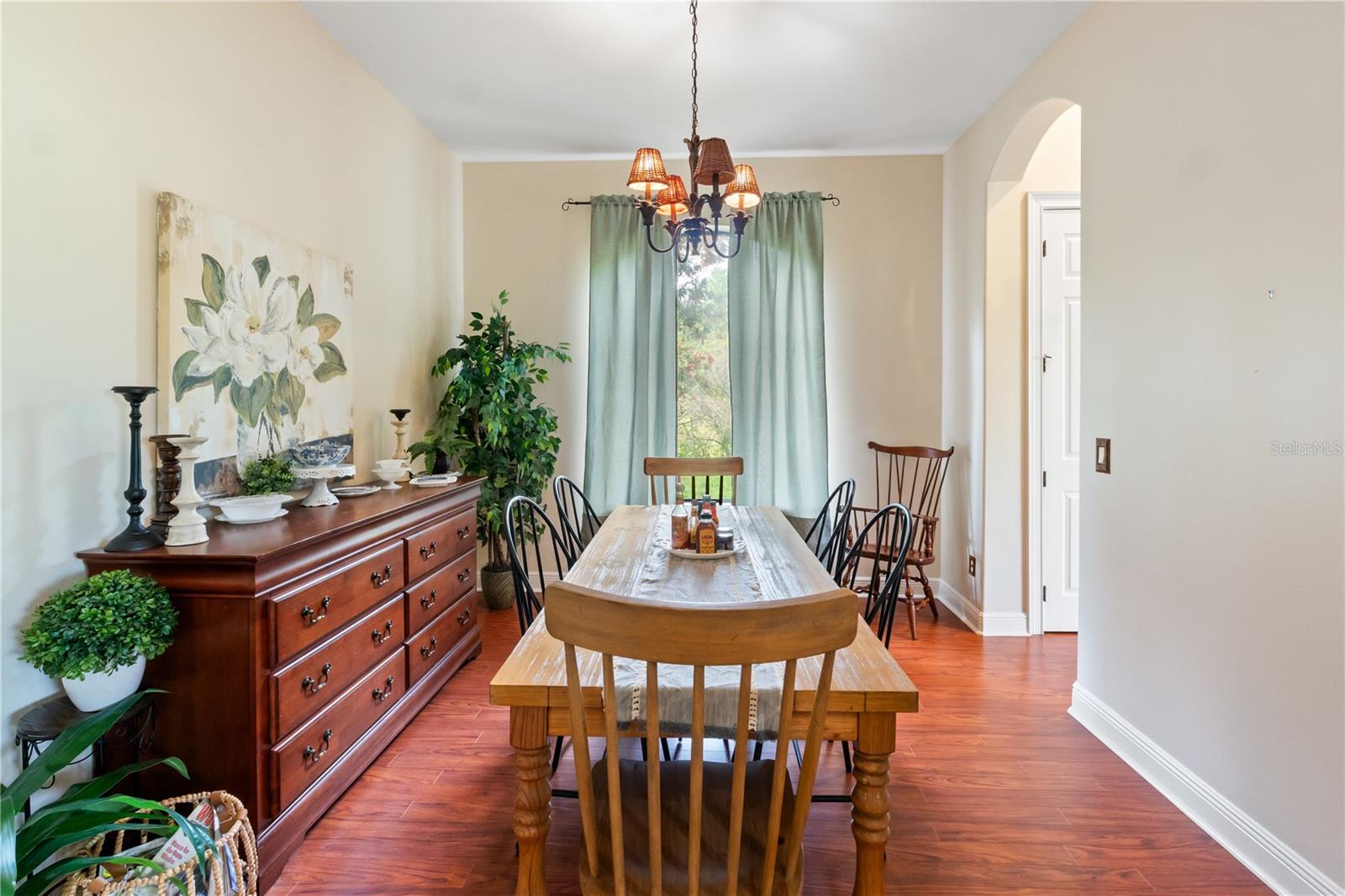 Image 22 of 52 For 5204 Greens Drive