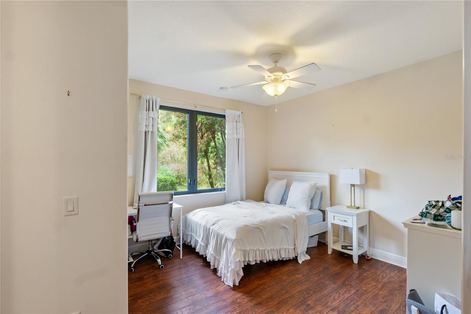 Image 30 of 52 For 5204 Greens Drive