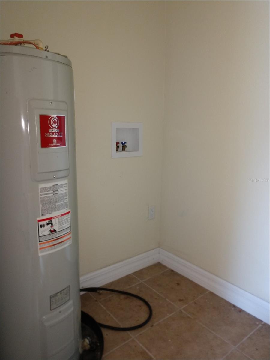 Image 10 of 25 For 2691 Northland Road