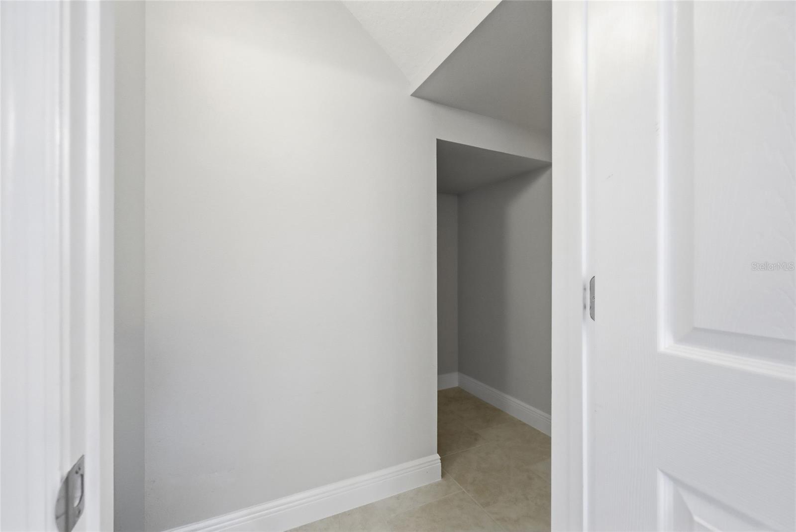 Image 10 of 62 For 1741 Bonser Road