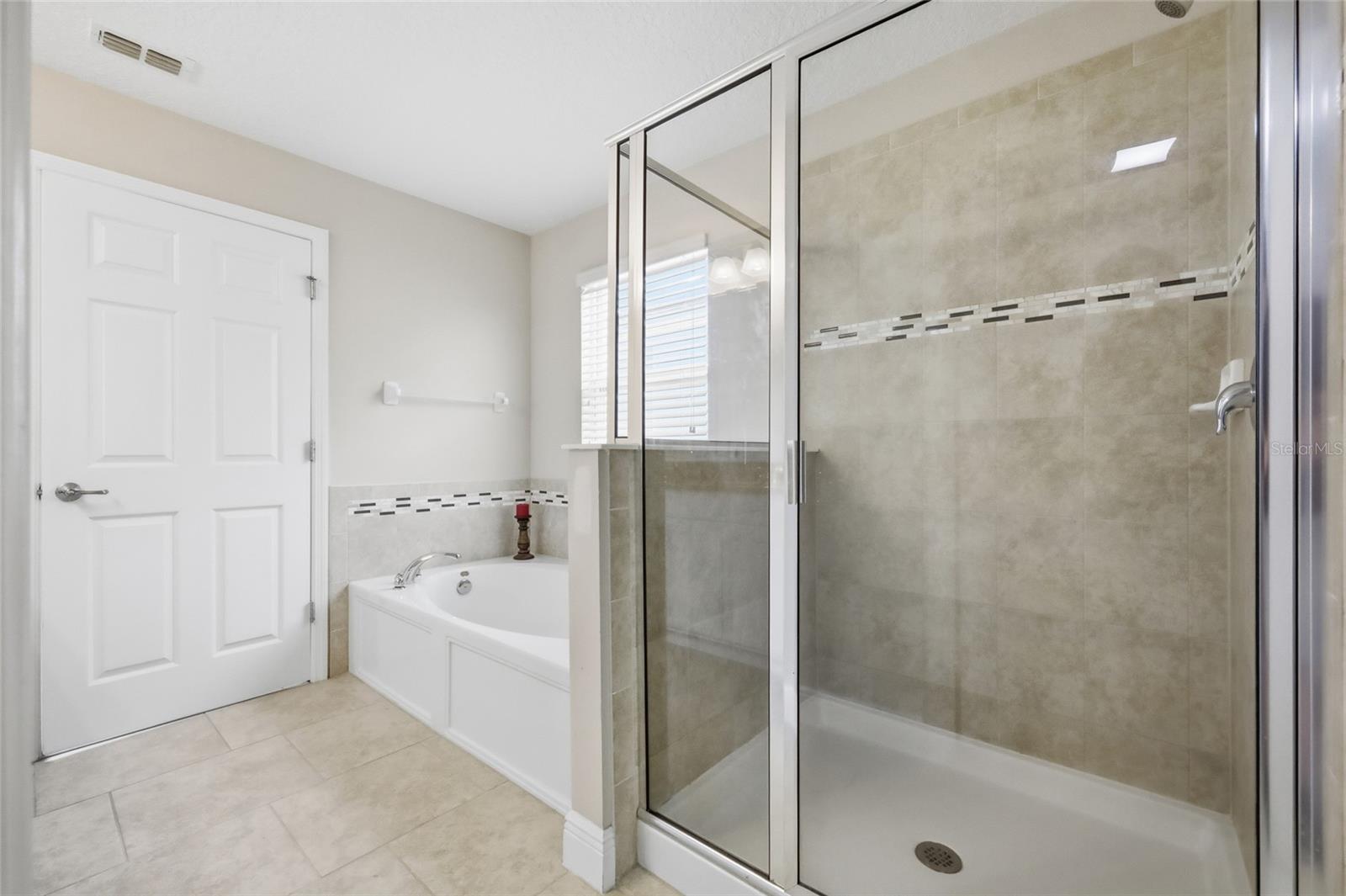 Image 39 of 62 For 1741 Bonser Road