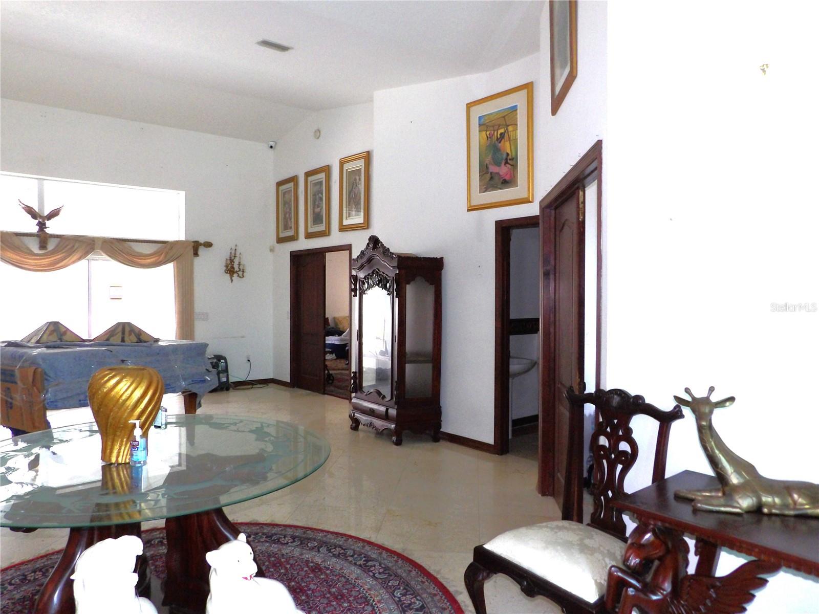 Image 5 of 50 For 2515 Hampshire Street