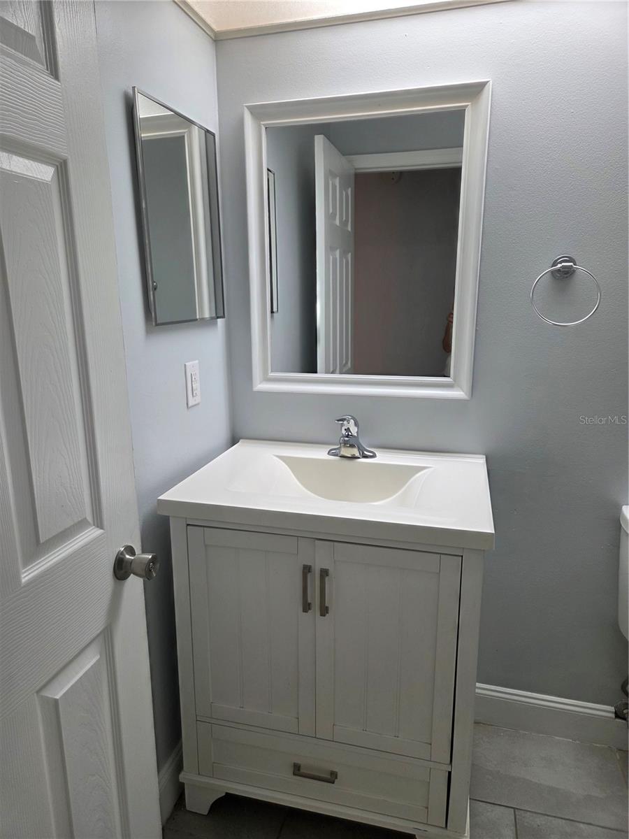 Image 12 of 38 For 807 Mclain Court