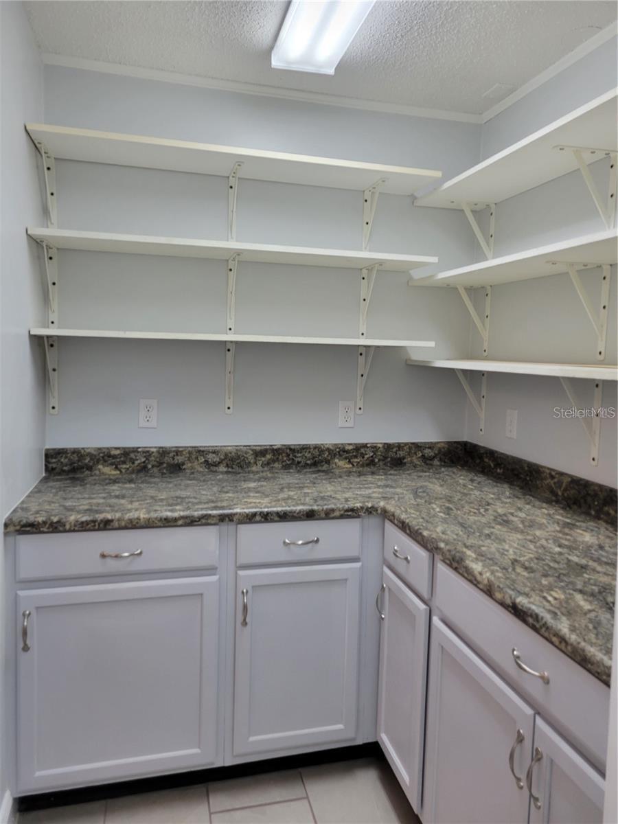 Image 35 of 38 For 807 Mclain Court