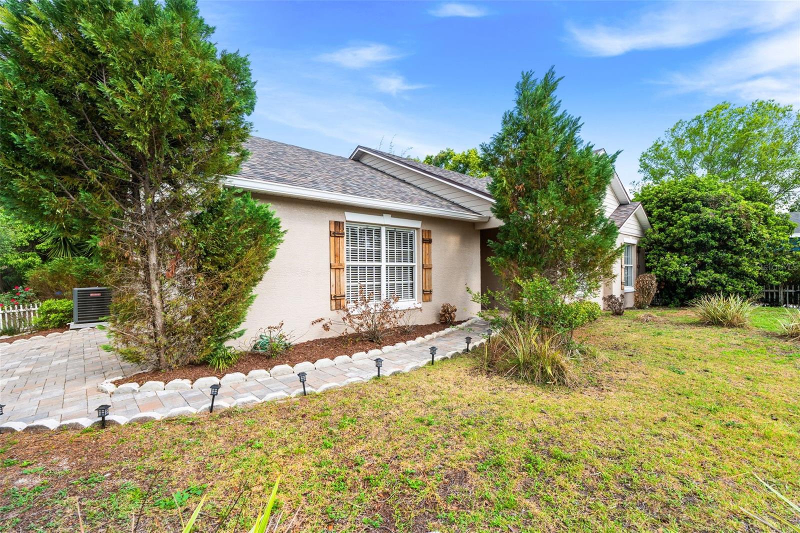 Image 26 of 32 For 870 Carlson Drive