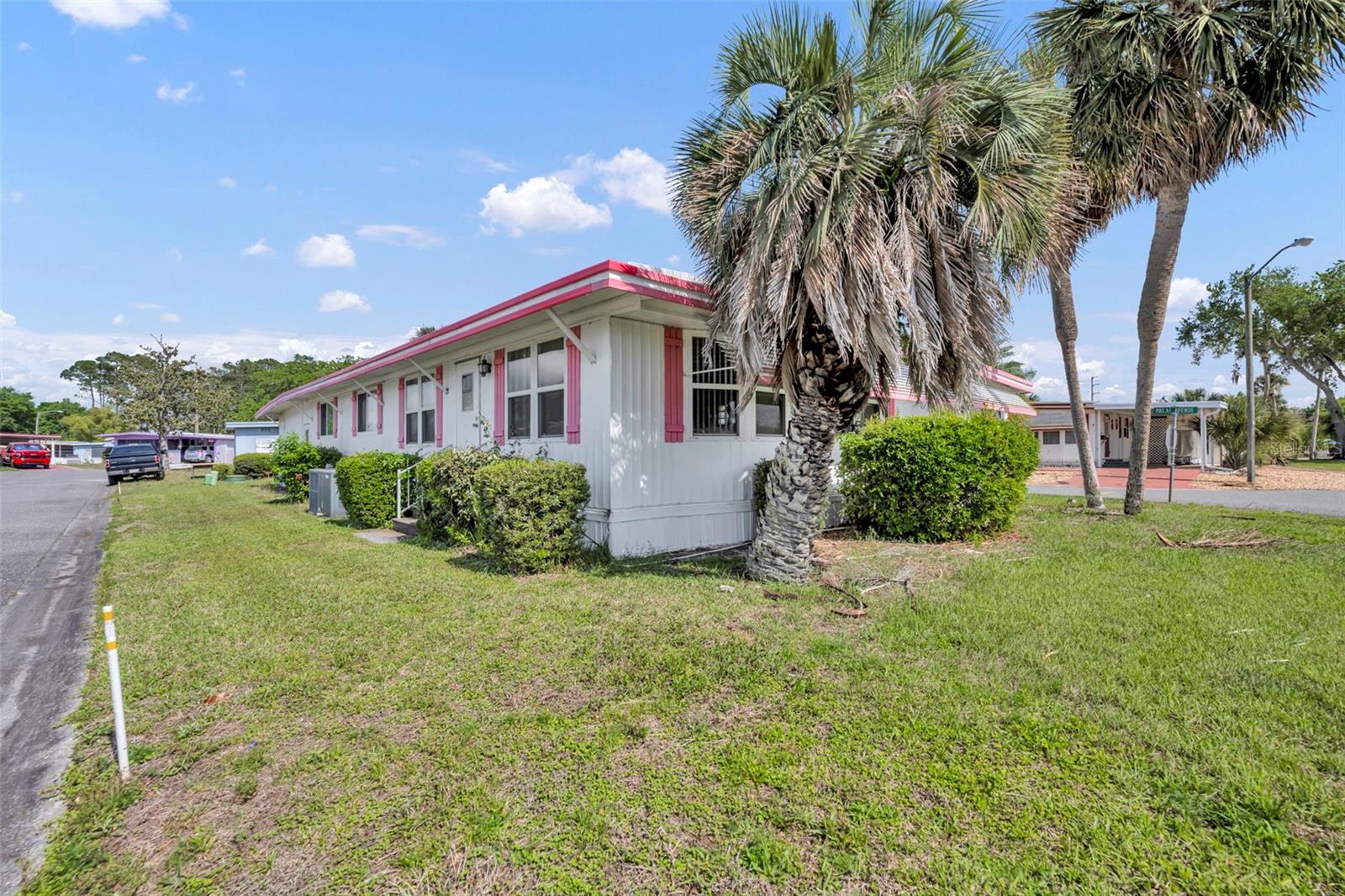 Image 29 of 49 For 270 Palai Avenue