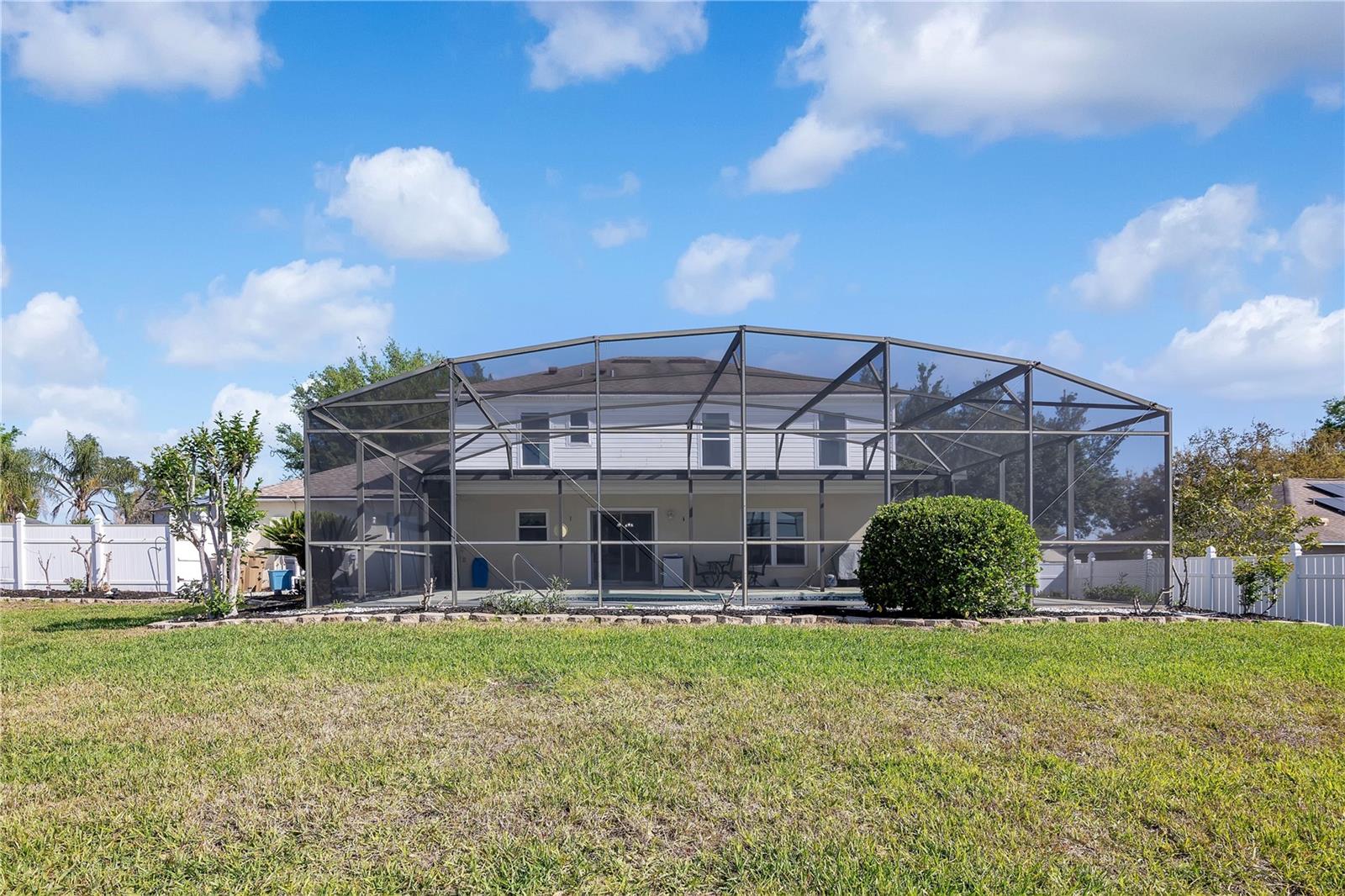 Image 28 of 55 For 16012 Horizon Court