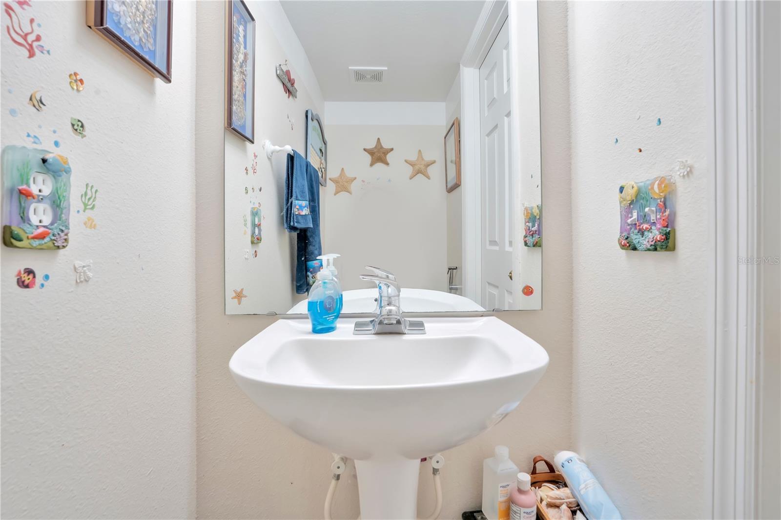 Image 55 of 55 For 16012 Horizon Court