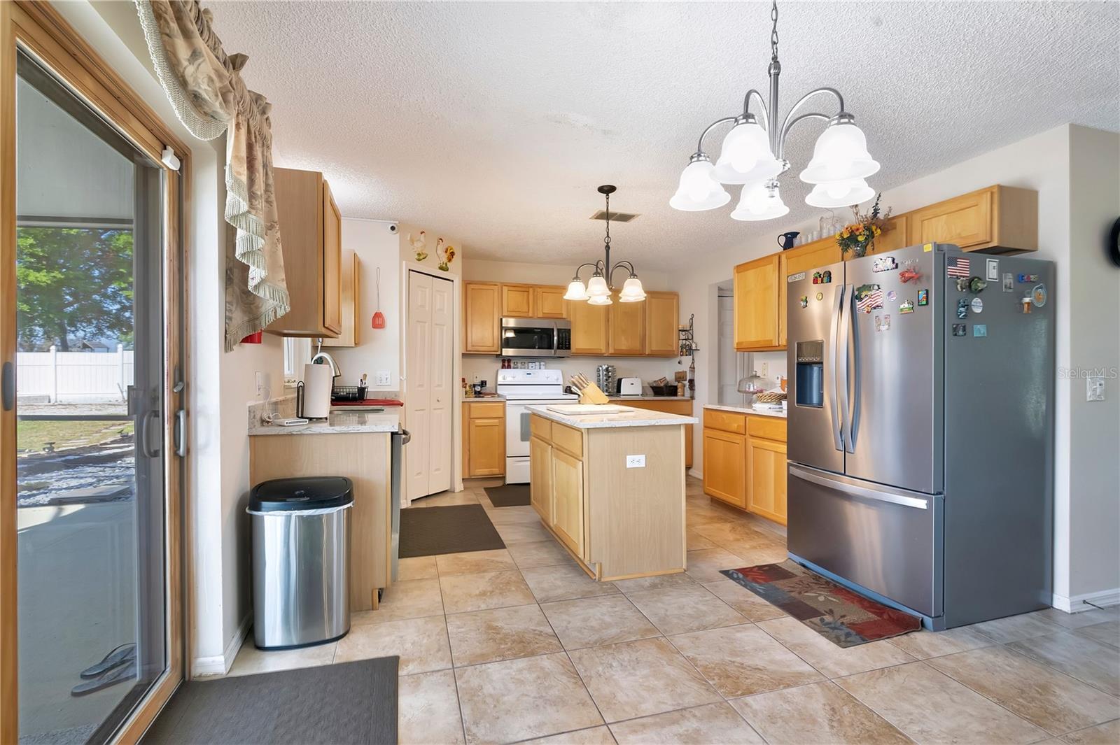 Image 9 of 55 For 16012 Horizon Court