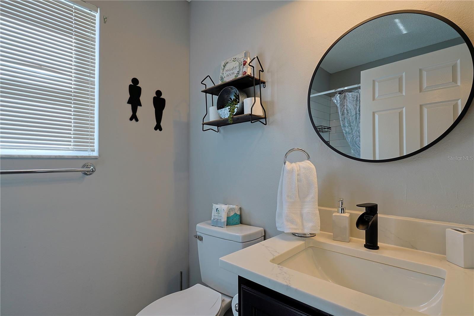 Image 21 of 27 For 1451 Rosedale Way