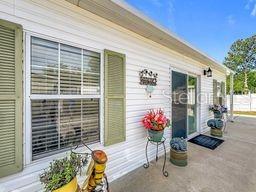 Image 27 of 78 For 111 Mark Avenue