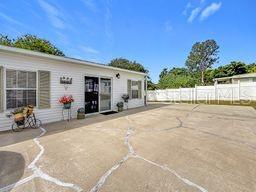 Image 29 of 78 For 111 Mark Avenue