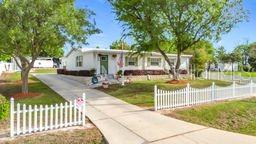 Image 4 of 78 For 111 Mark Avenue