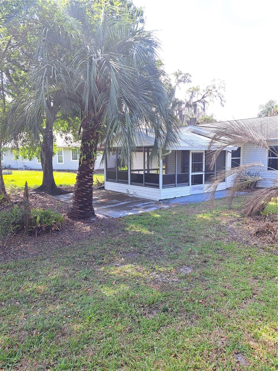 Image 21 of 29 For 5618 Rosewall Circle