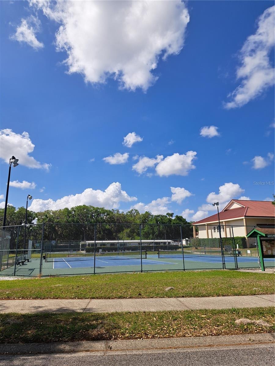 Image 24 of 29 For 5618 Rosewall Circle