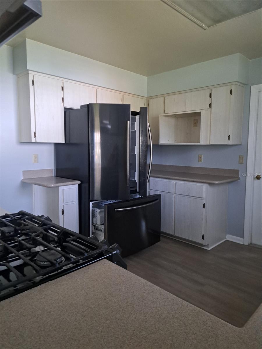 Image 5 of 29 For 5618 Rosewall Circle