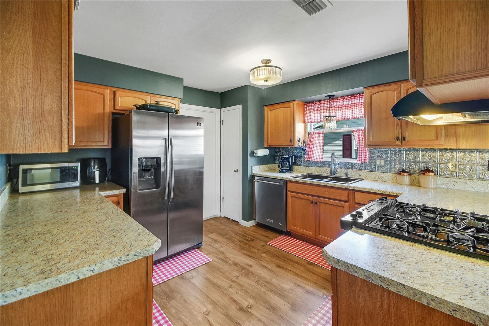 Image 31 of 62 For 2218 Orkney Drive