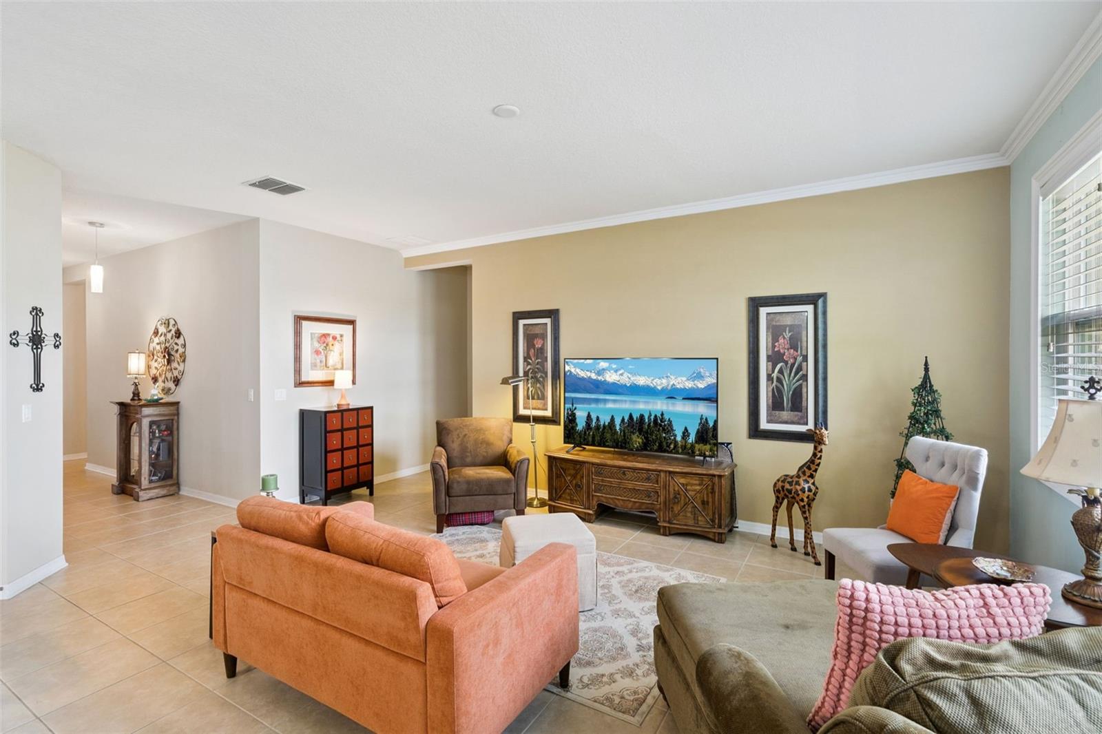 Image 10 of 48 For 706 Barefoot Bay Loop