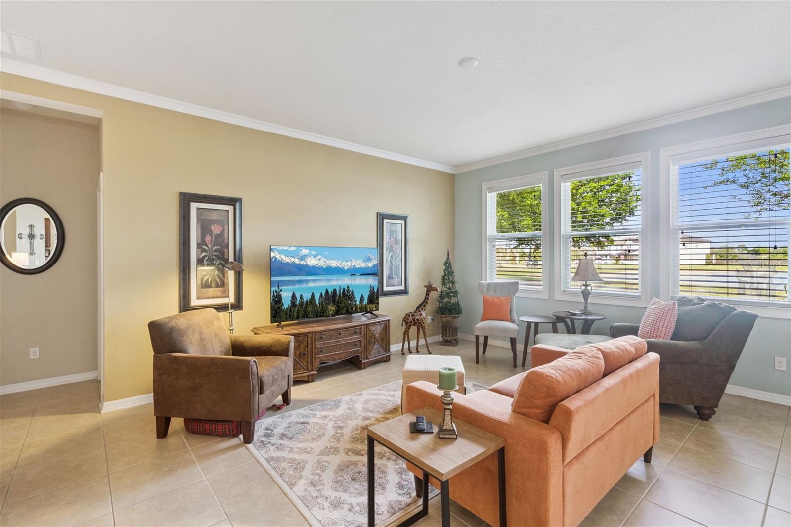 Image 11 of 48 For 706 Barefoot Bay Loop