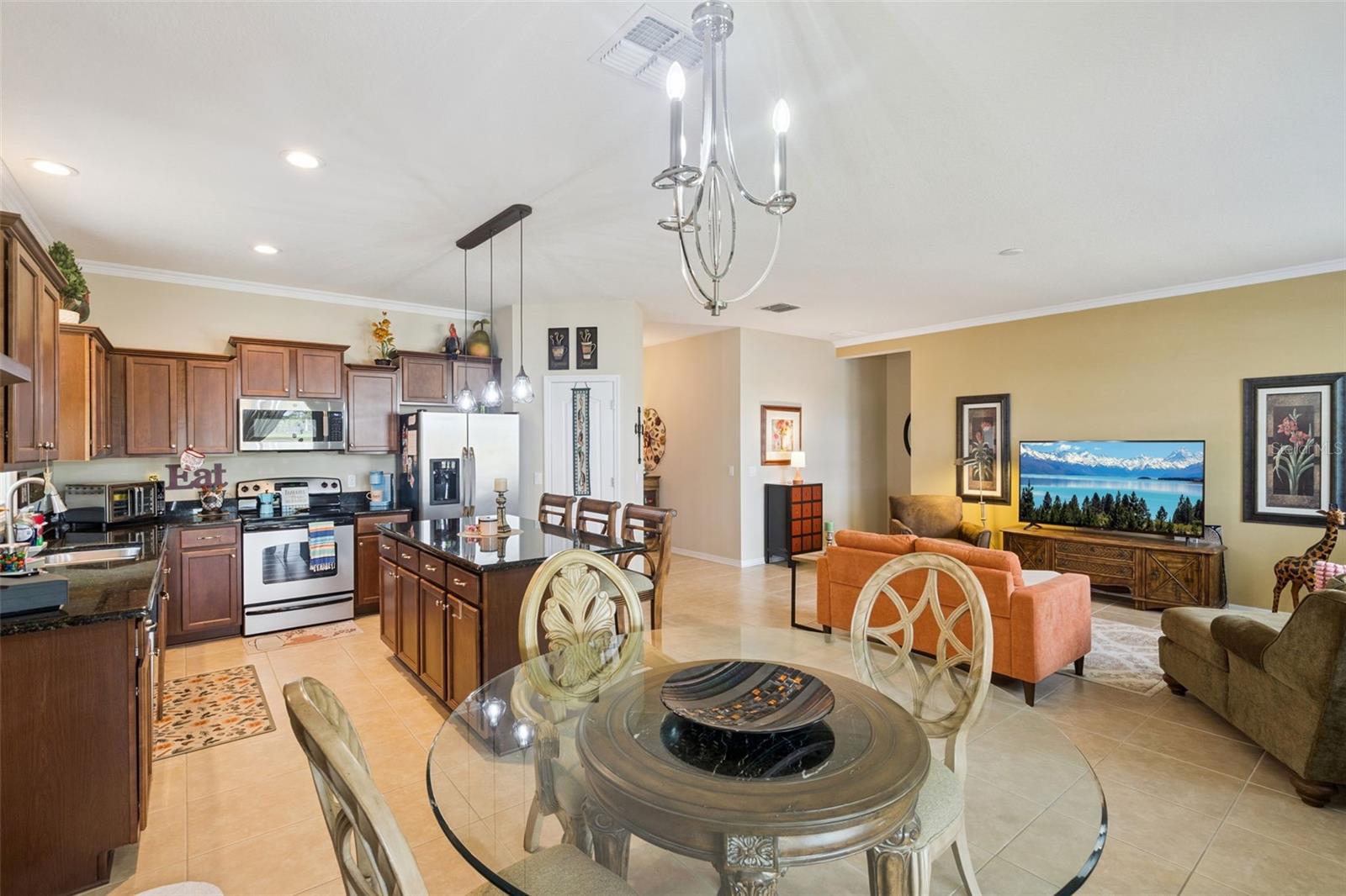 Image 13 of 48 For 706 Barefoot Bay Loop