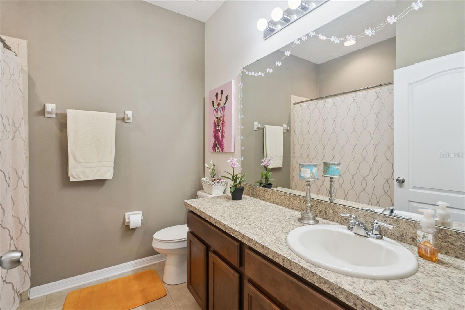 Image 21 of 48 For 706 Barefoot Bay Loop