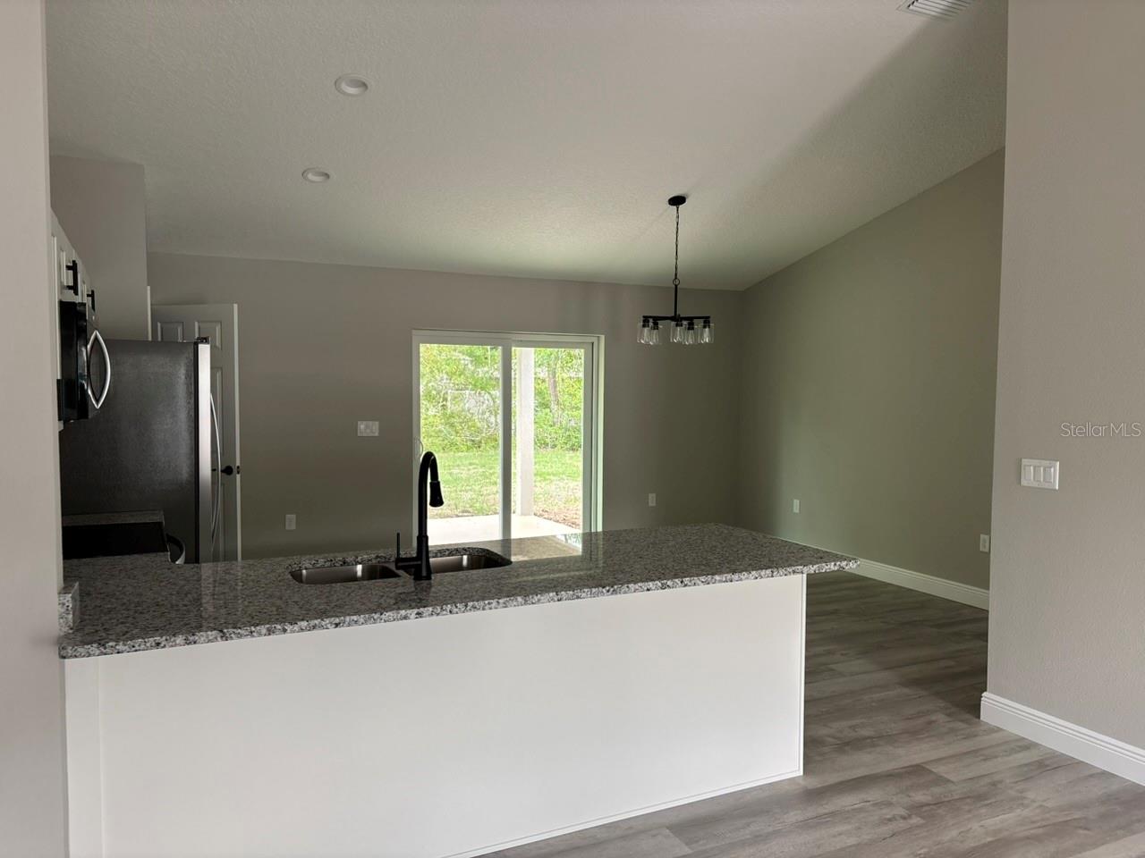 Image 11 of 29 For 8949 Cortlandt Drive