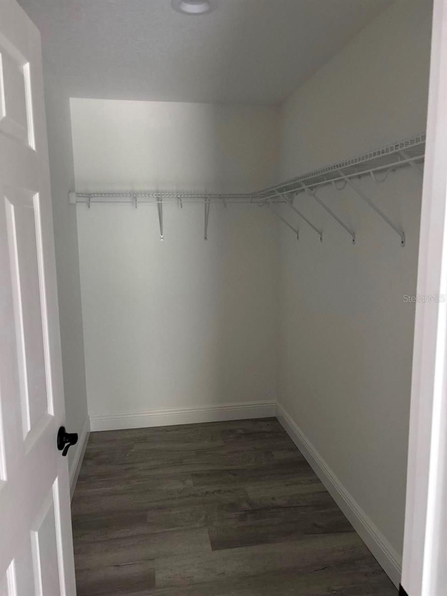 Image 18 of 29 For 8949 Cortlandt Drive