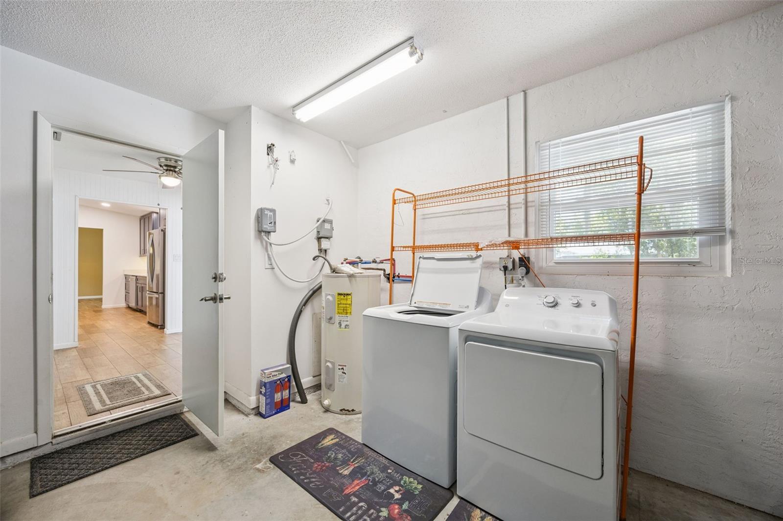 Image 34 of 50 For 80 Whitcomb Avenue