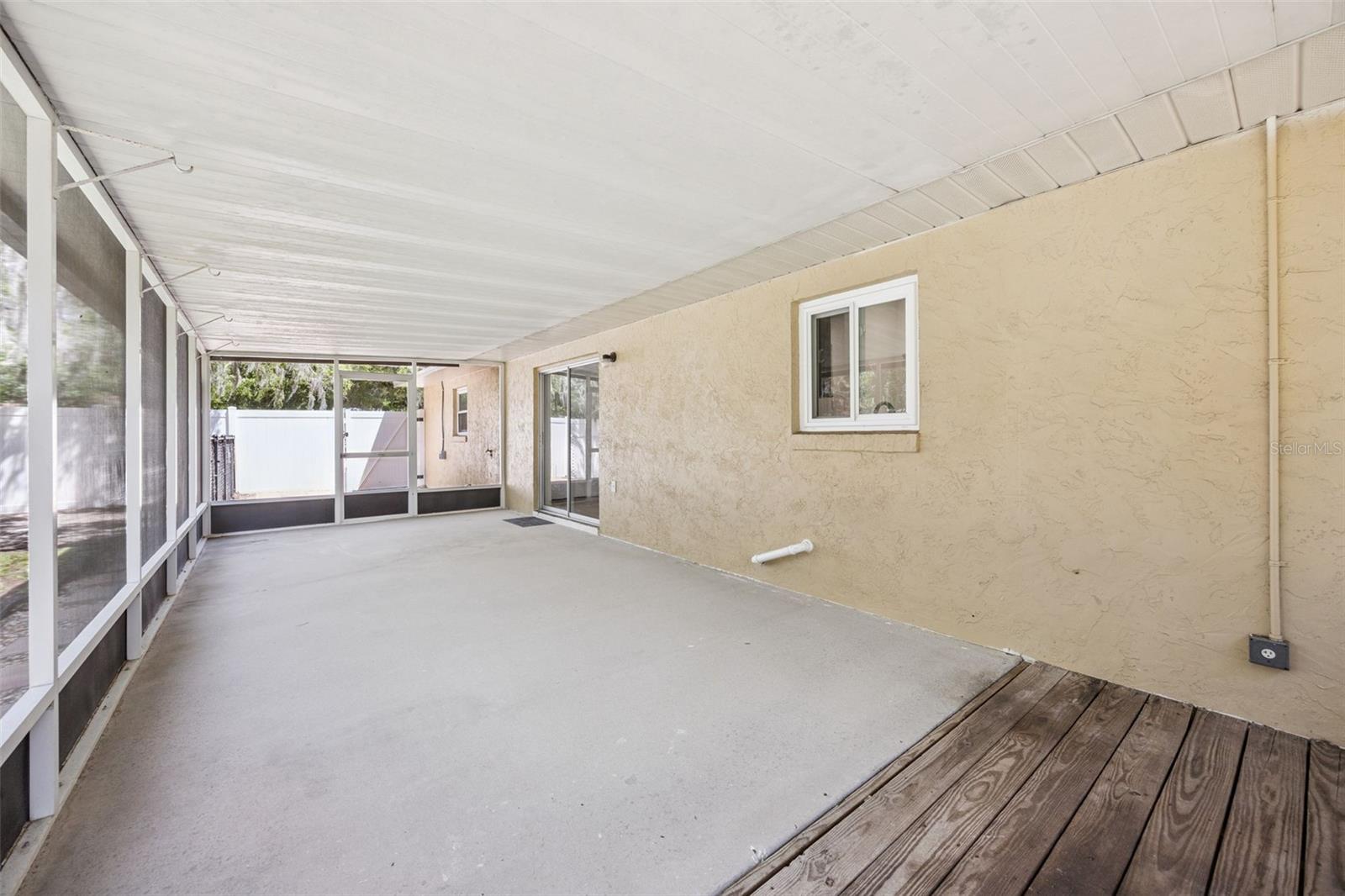Image 37 of 50 For 80 Whitcomb Avenue