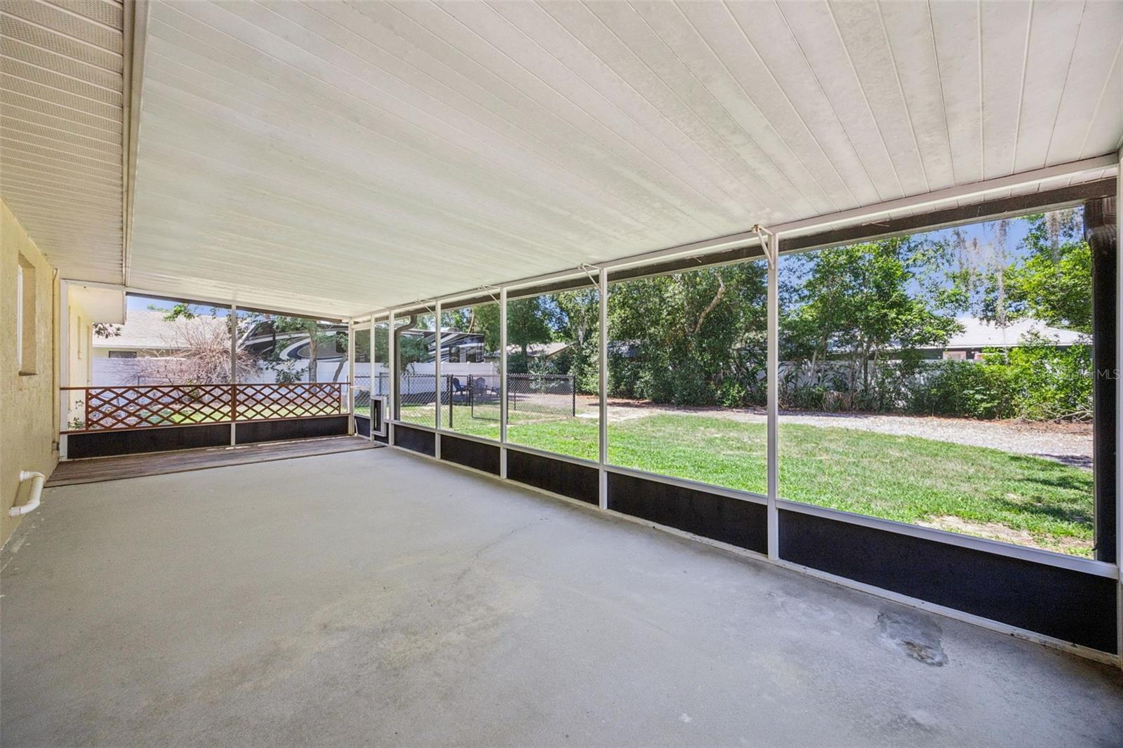 Image 39 of 50 For 80 Whitcomb Avenue