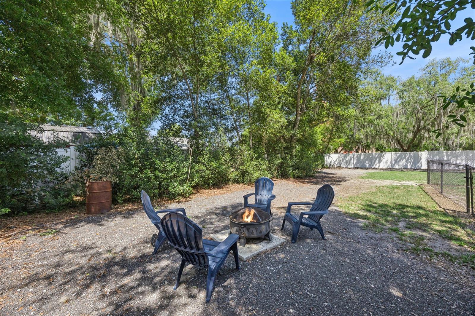 Image 41 of 50 For 80 Whitcomb Avenue