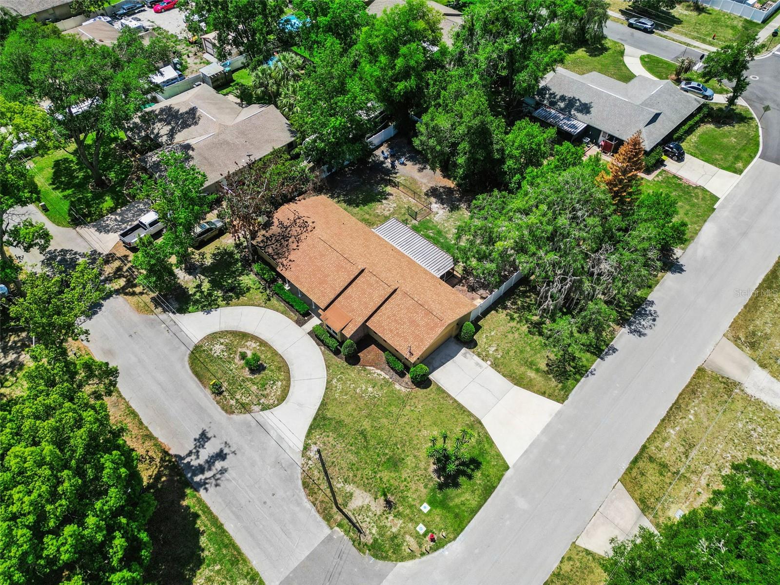 Image 47 of 50 For 80 Whitcomb Avenue