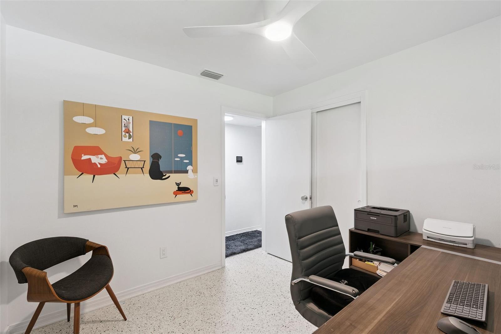 Image 28 of 40 For 10426 Lakeshore Drive