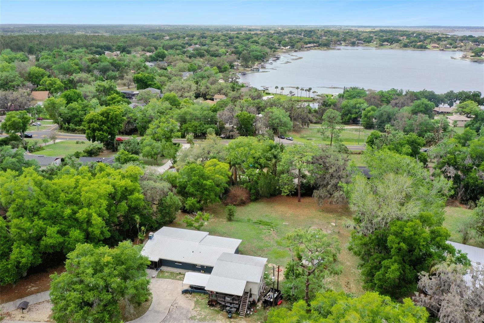 Image 40 of 40 For 10426 Lakeshore Drive