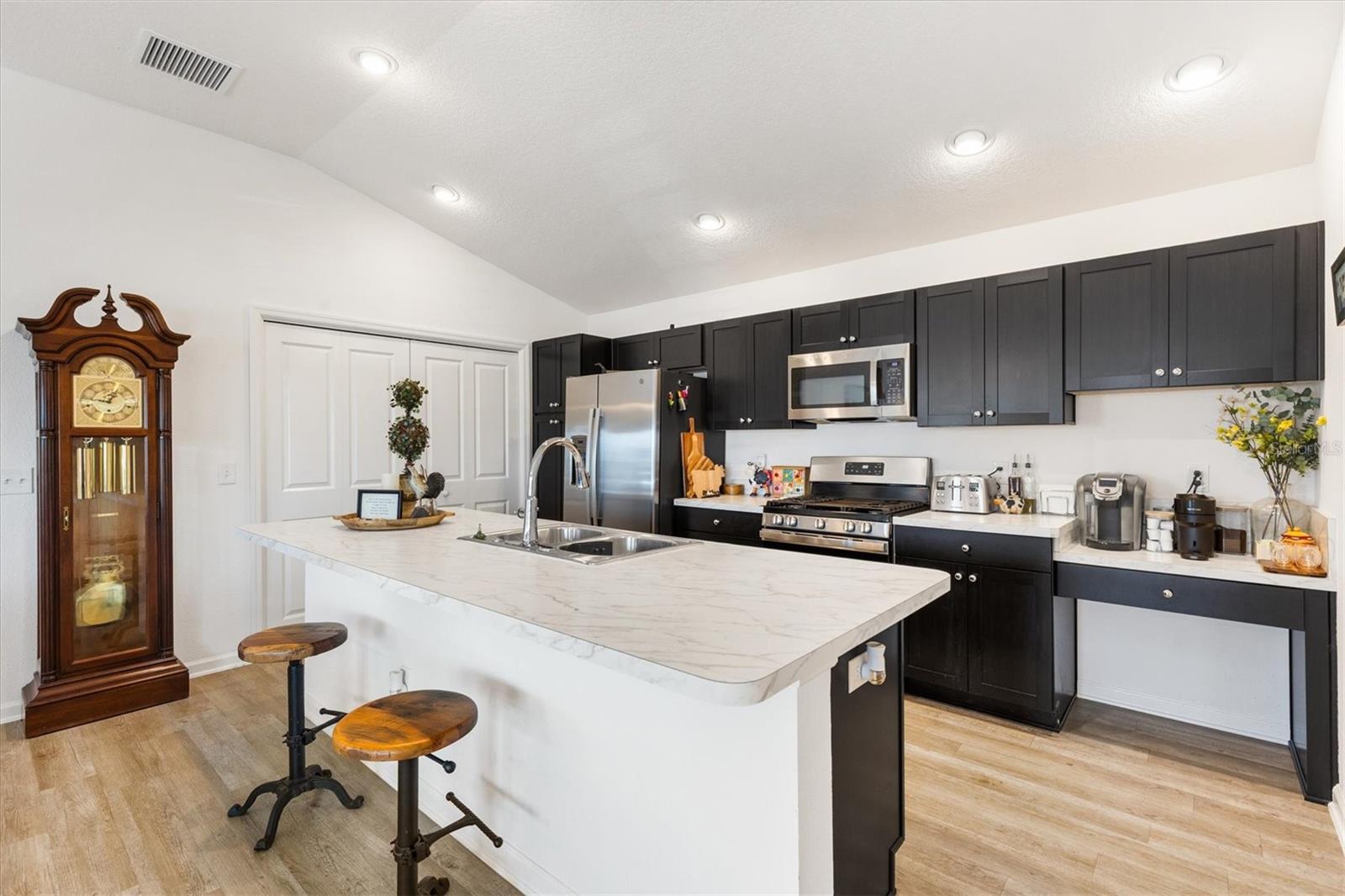 Image 13 of 35 For 1599 Olivia Terrace