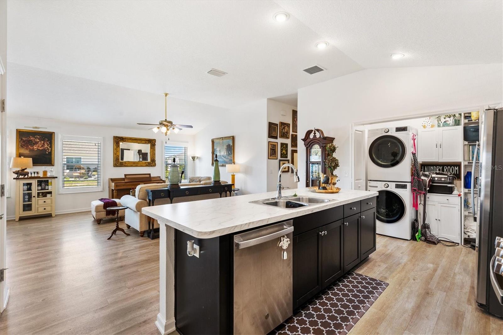 Image 14 of 35 For 1599 Olivia Terrace