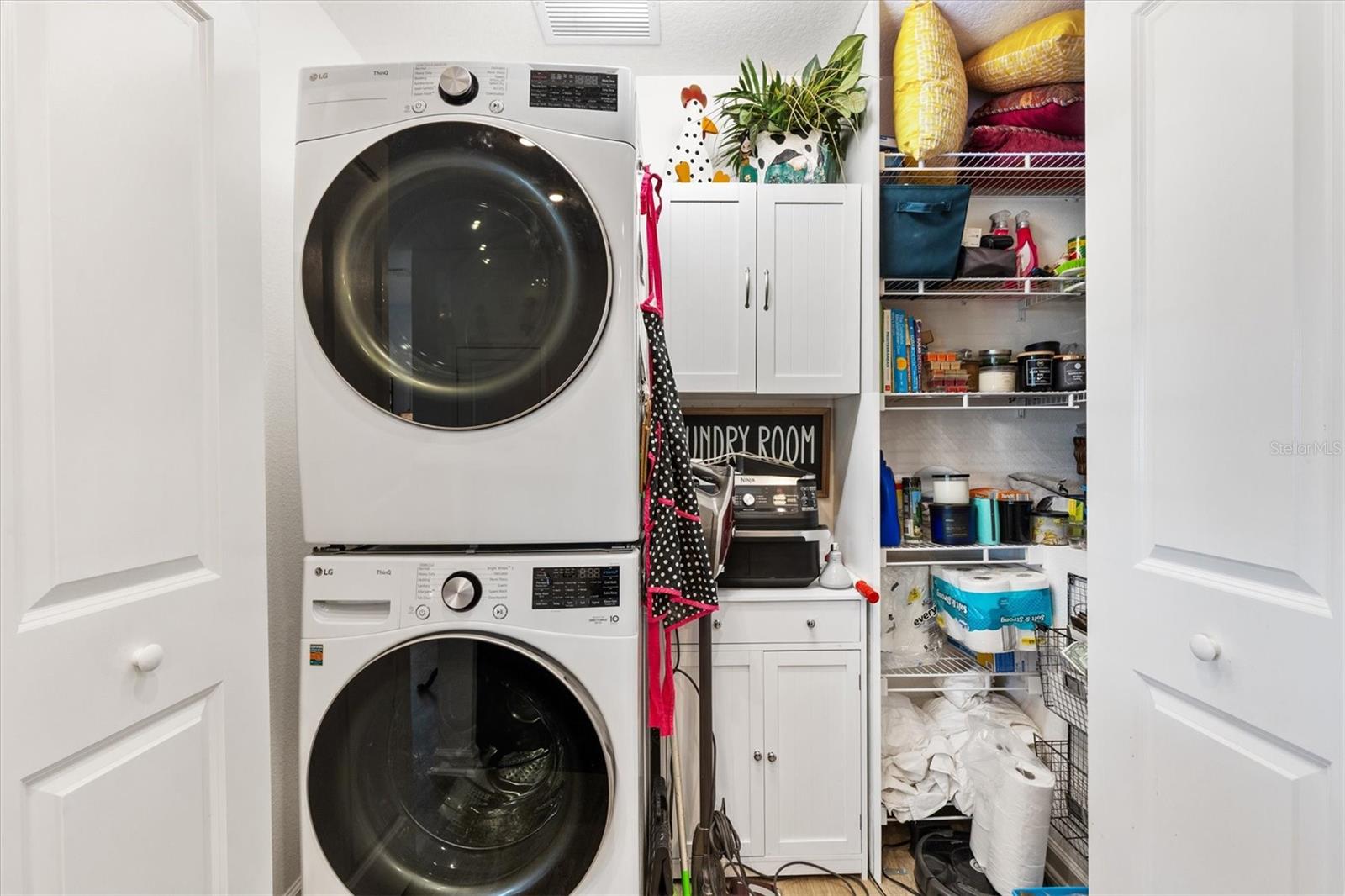 Image 15 of 35 For 1599 Olivia Terrace