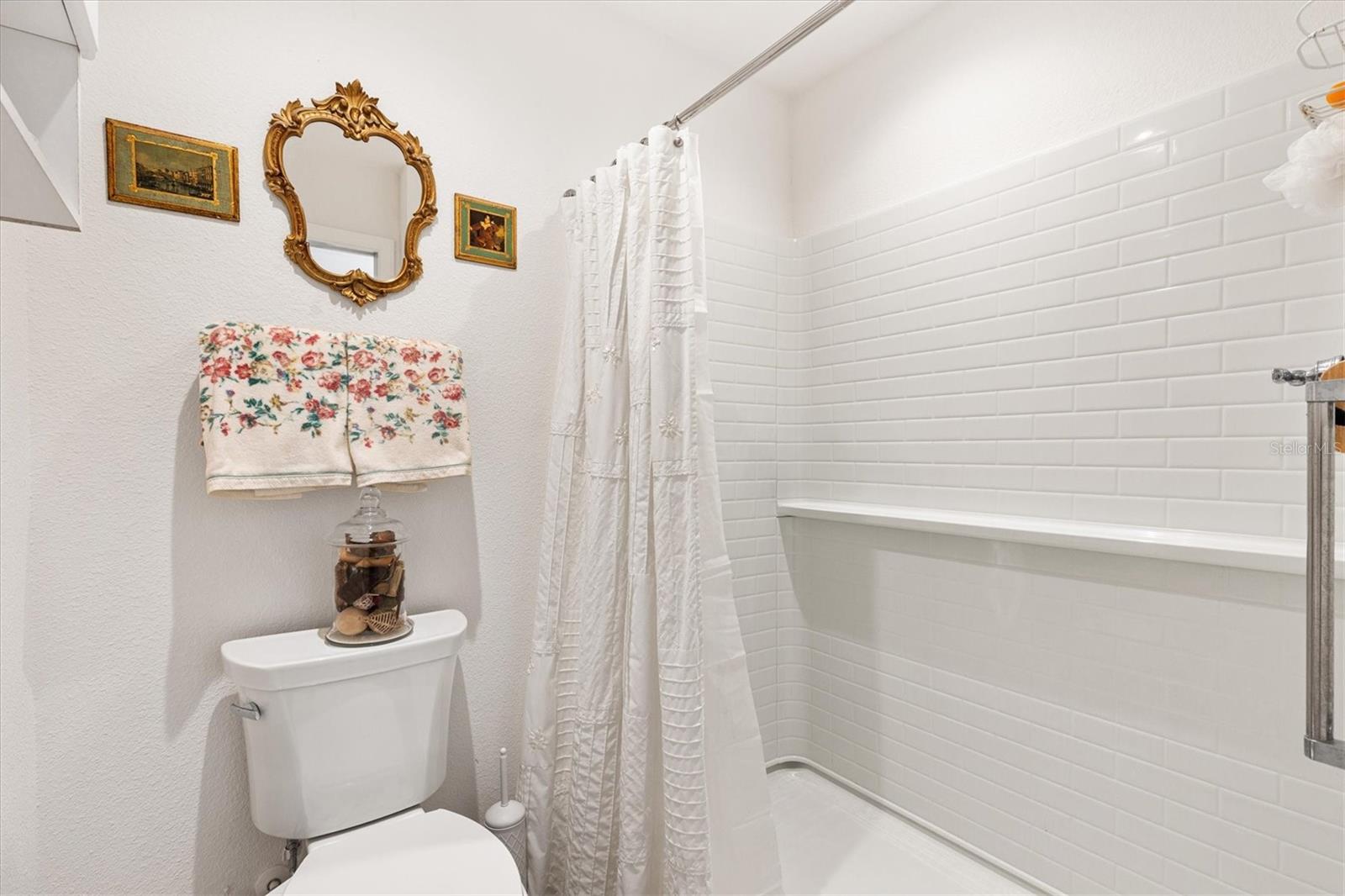 Image 21 of 35 For 1599 Olivia Terrace