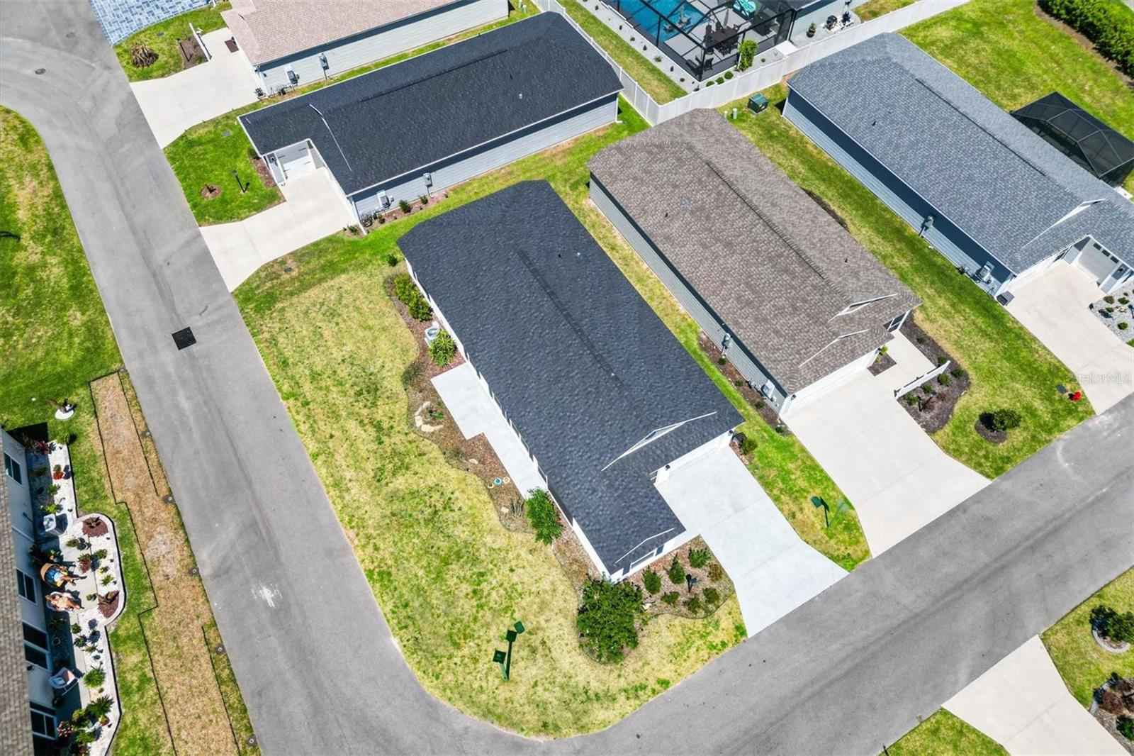 Image 31 of 35 For 1599 Olivia Terrace