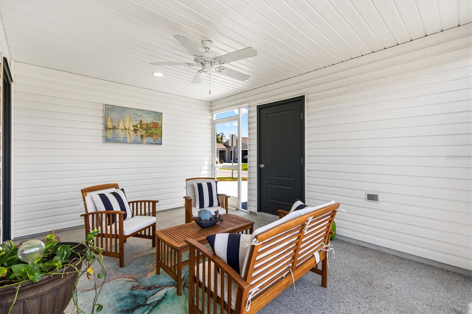 Image 4 of 35 For 1599 Olivia Terrace