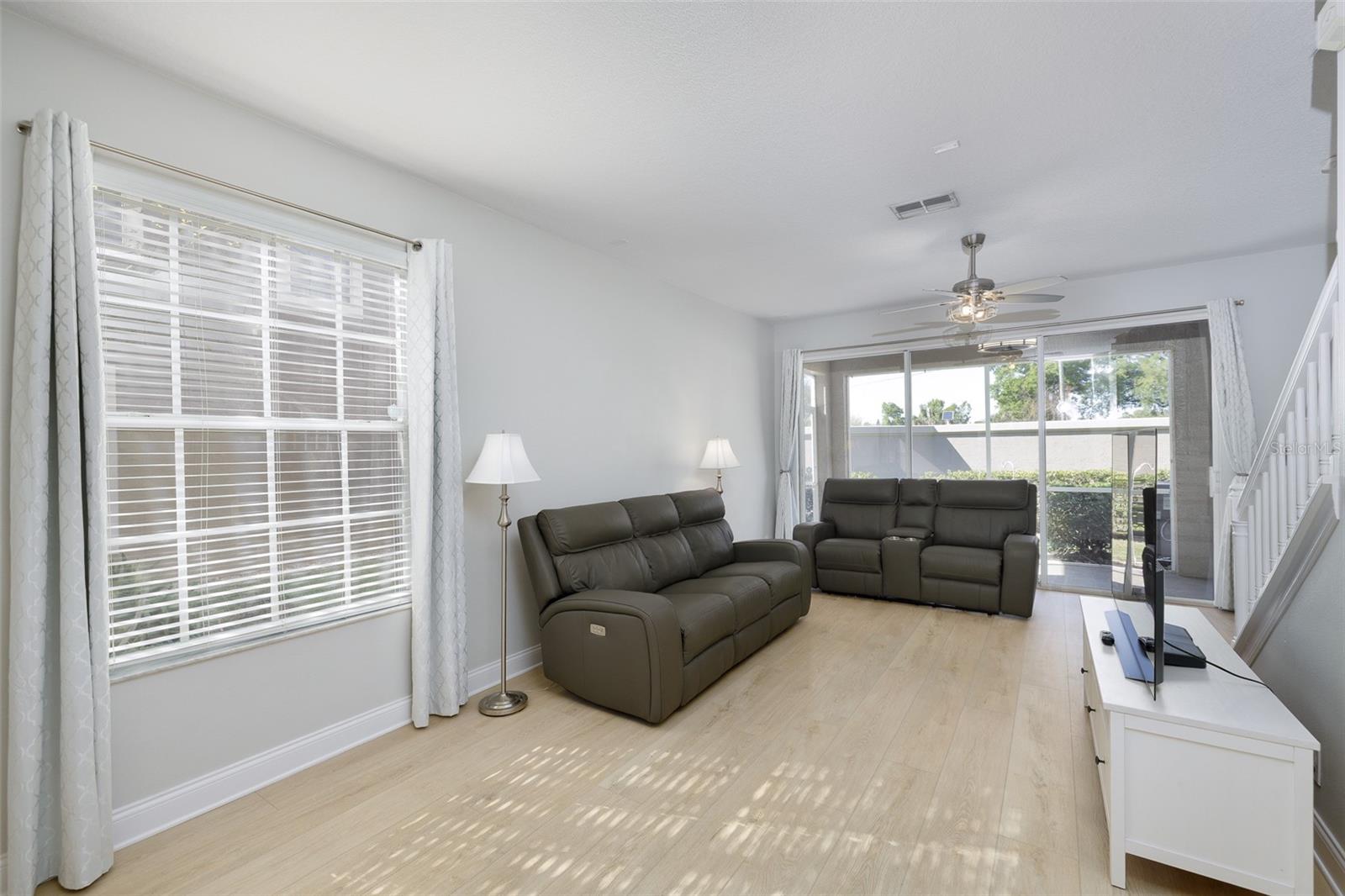 Image 11 of 33 For 5341 61st Terrace N