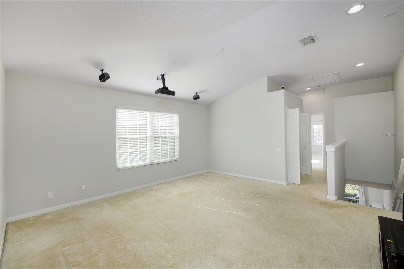 Image 16 of 33 For 5341 61st Terrace N