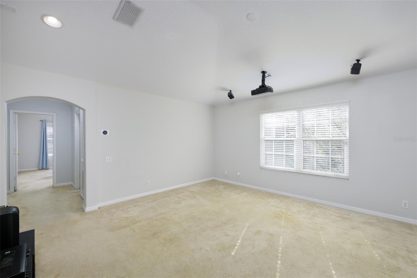 Image 18 of 33 For 5341 61st Terrace N