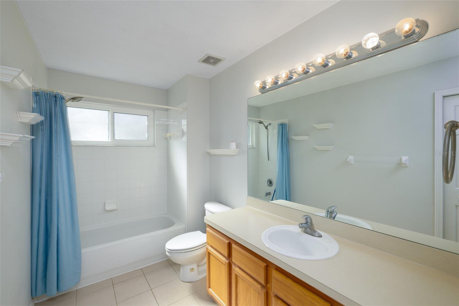 Image 22 of 33 For 5341 61st Terrace N